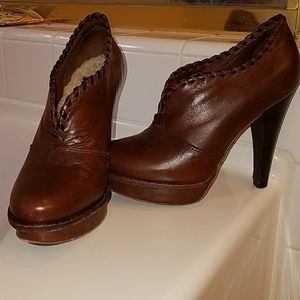UGG Jamison Platform Heel Brown Leather Shearling